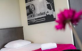 Bas World Hotel